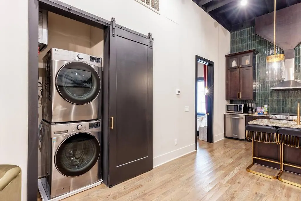 Luxurious Loft-Downtown Nash202 Apartment Nashville